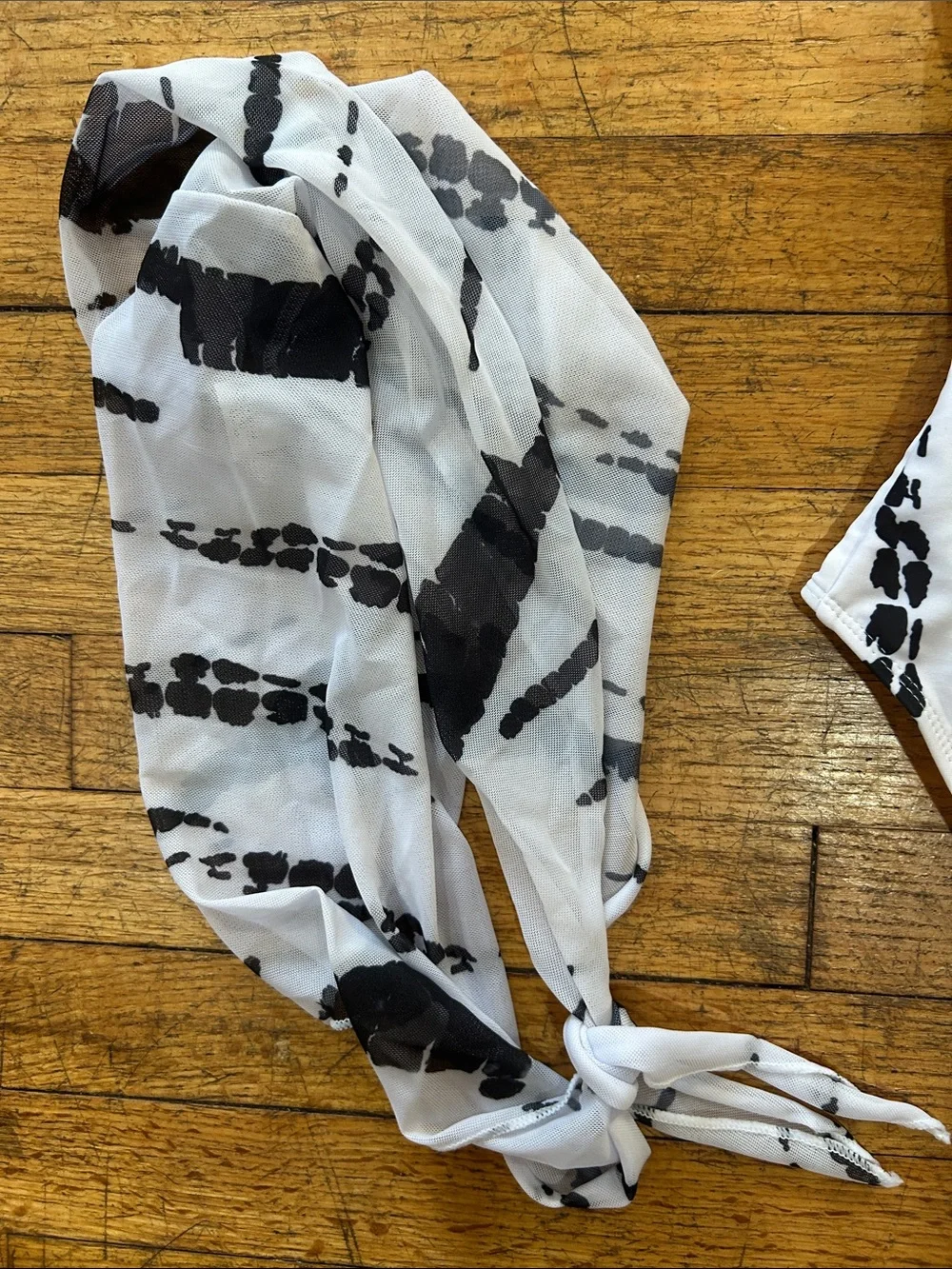 SHEIN Black & White Tie-Dye Kids One-Piece Swimsuit with Matching Cover-Up